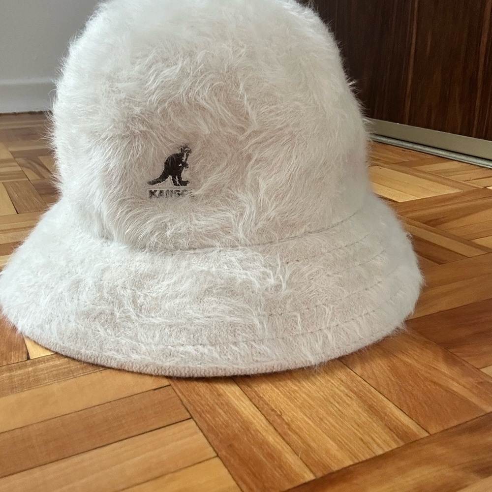 Kangol Kids Fuzzy Cream Bucket Hat